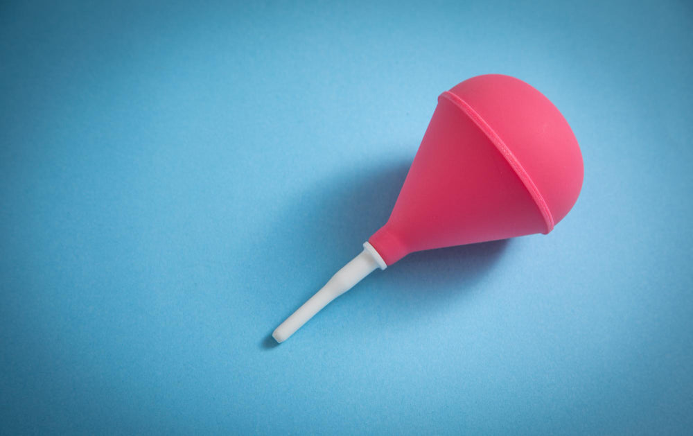 Comment utiliser une Poire à Lavement ?