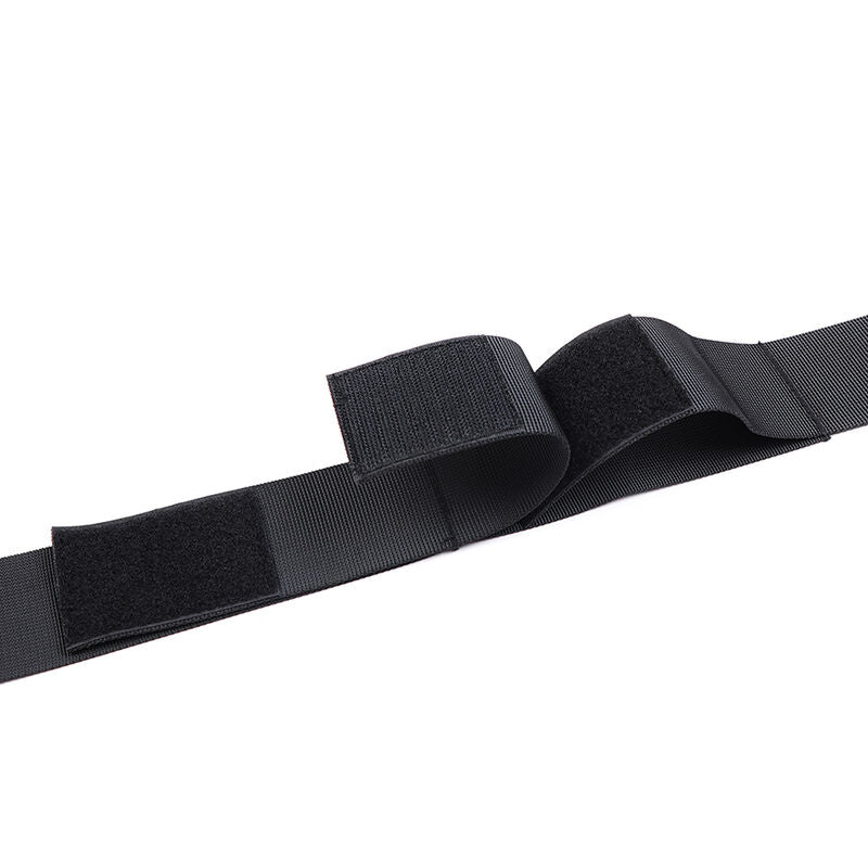 OHMAMA FETISCH - NYLON-HANDSCHUHE, HANDSCHELLEN UND HALSBAND