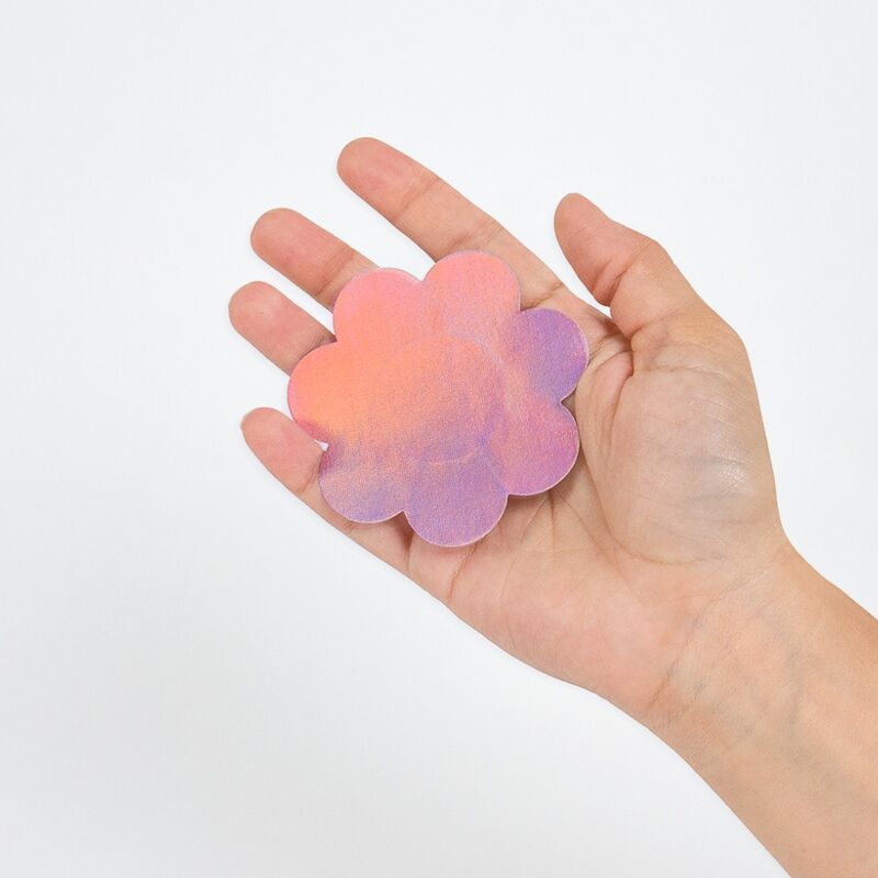 GEHEIMES SPIEL – WOW-BRÜSTE! BLUMENBRUSTÜCHER