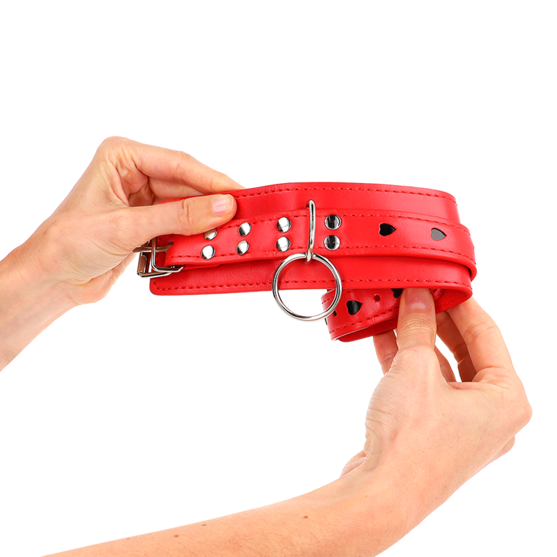 KINK – ROTE HANDGELENK-ARMBÄNDER MIT VERSTELLBAREM SCHWARZEN HERZ-INLAY 21–28 CM X 5,5 CM