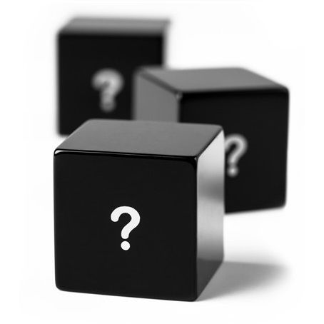 SCHMUCK - GLÜCKSWÜRFEL DER LIEBE KLEINE SÜSSIGKEITEN ES/EN/FR