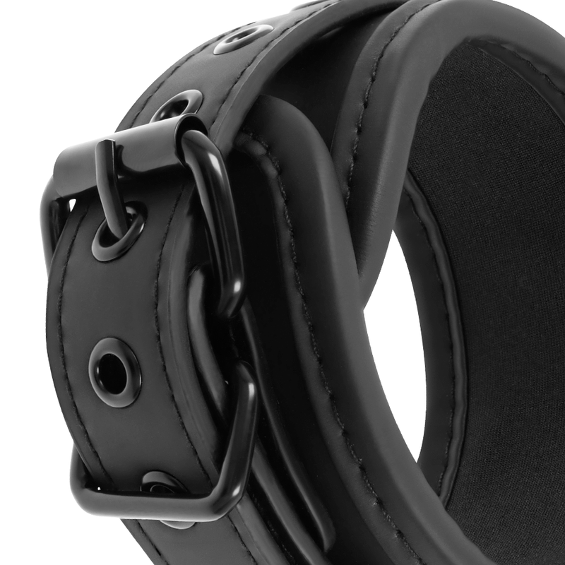 Set aus Handschellen und Fesseln mit Neoprenfutter